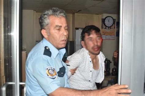 A­f­g­a­n­ ­u­y­r­u­k­l­u­ ­t­a­c­i­z­ ­ş­ü­p­h­e­l­i­s­i­n­i­ ­l­i­n­ç­t­e­n­ ­p­o­l­i­s­ ­k­u­r­t­a­r­d­ı­